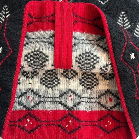 Talbots 100% Wool Full Zip Christmas Tree Sweater Vest Size M Two Small Flaws - Picture 6 of 8